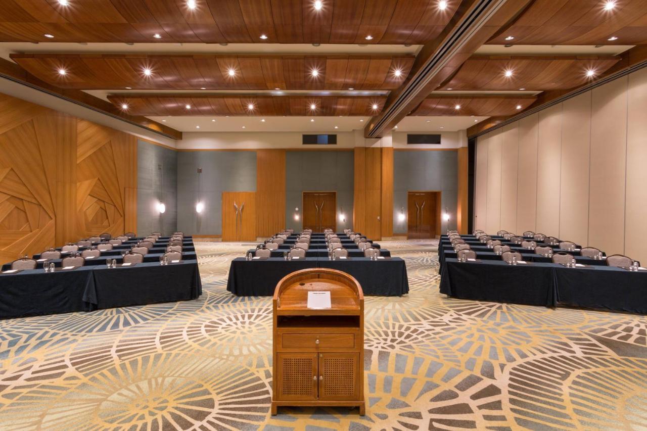 Готель Jw Marriott Panama Екстер'єр фото The ballroom at the Sheraton Nha Trang Hotel & Spa Resort