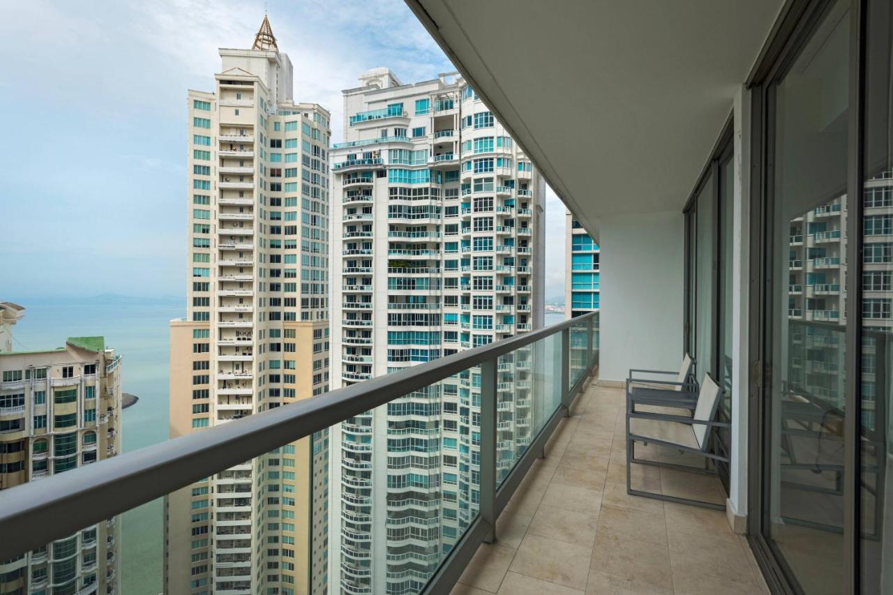 Готель Jw Marriott Panama Екстер'єр фото Balcony