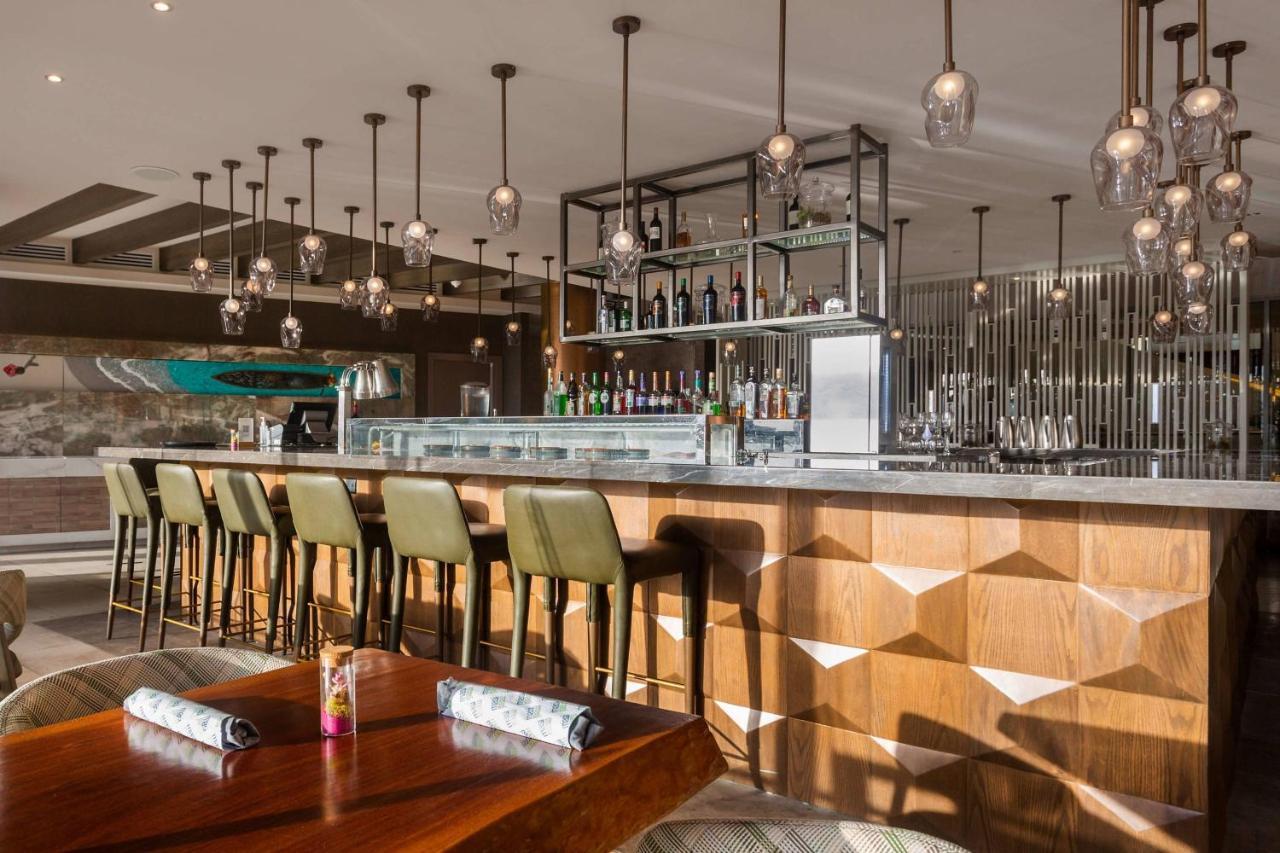 Готель Jw Marriott Panama Екстер'єр фото The bar at the 1919 Restaurant