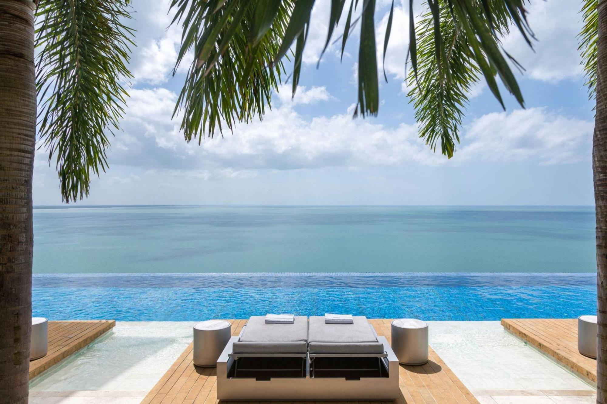 Готель Jw Marriott Panama Екстер'єр фото View from the pool